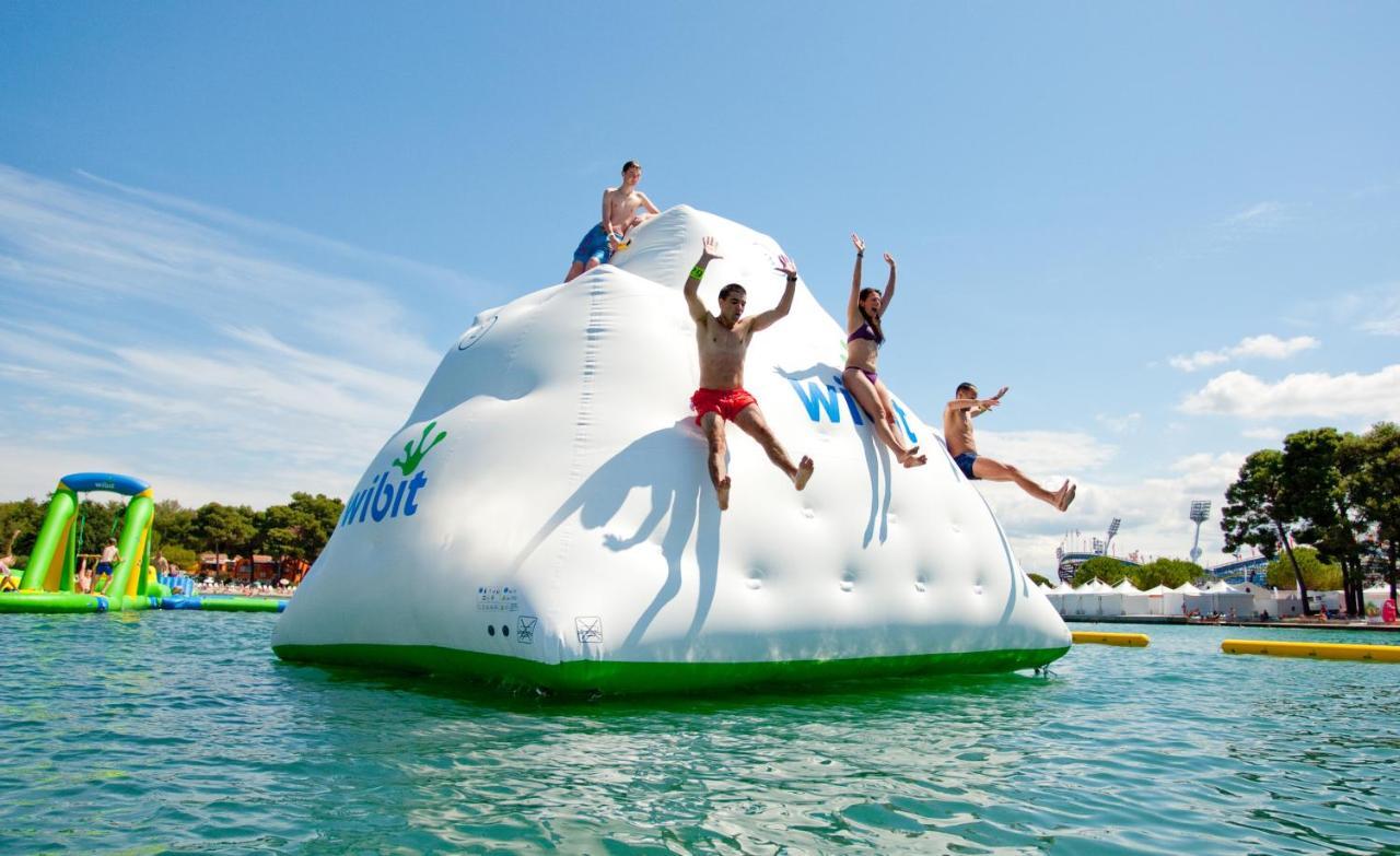 Camping Du Plan D'Eau **** Hotel Saint-Yrieix-sur-Charente Kültér fotó