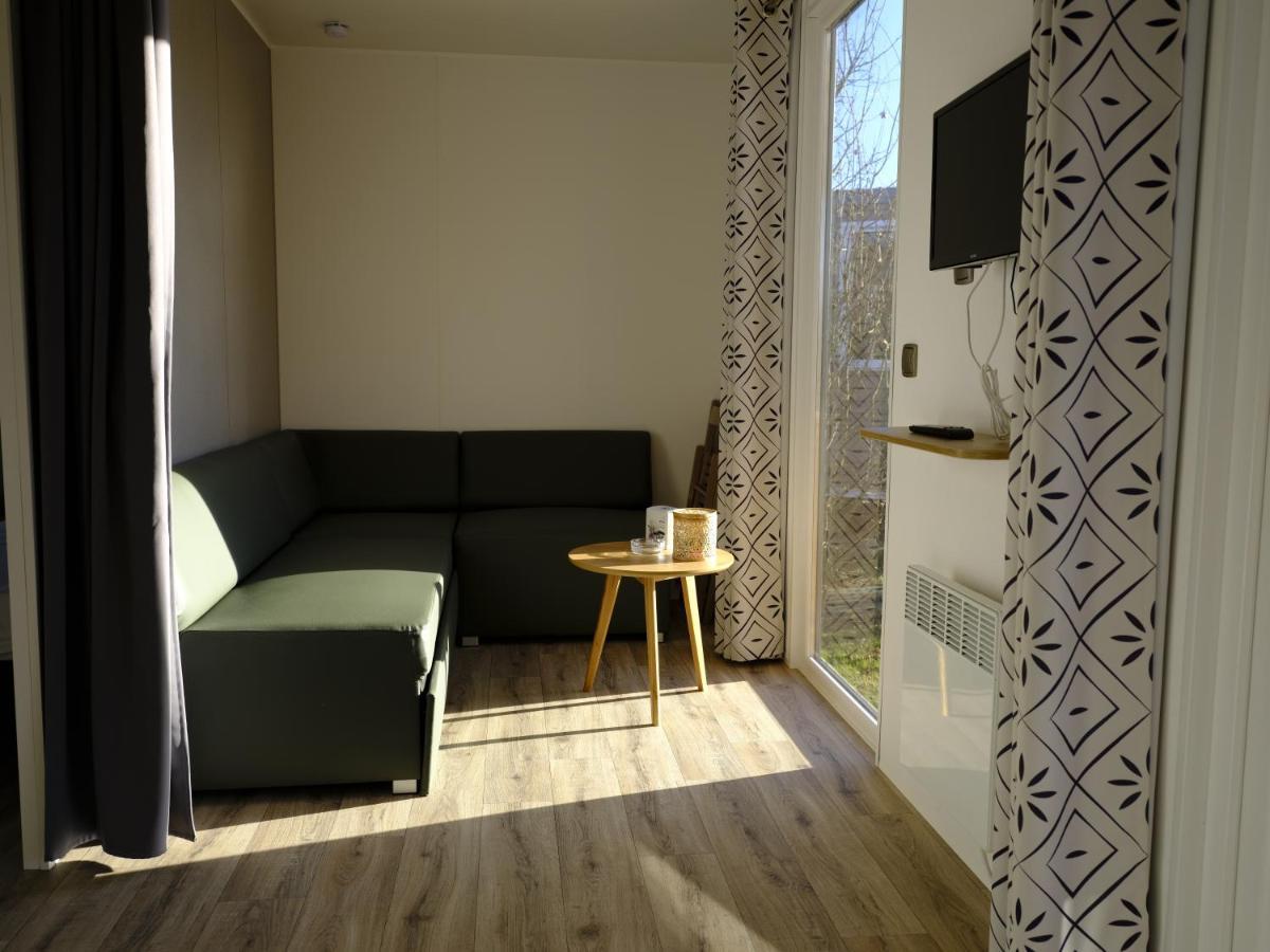Camping Du Plan D'Eau **** Hotel Saint-Yrieix-sur-Charente Kültér fotó