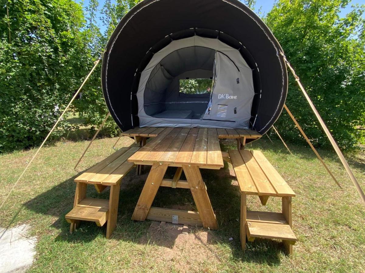 Camping Du Plan D'Eau **** Hotel Saint-Yrieix-sur-Charente Kültér fotó