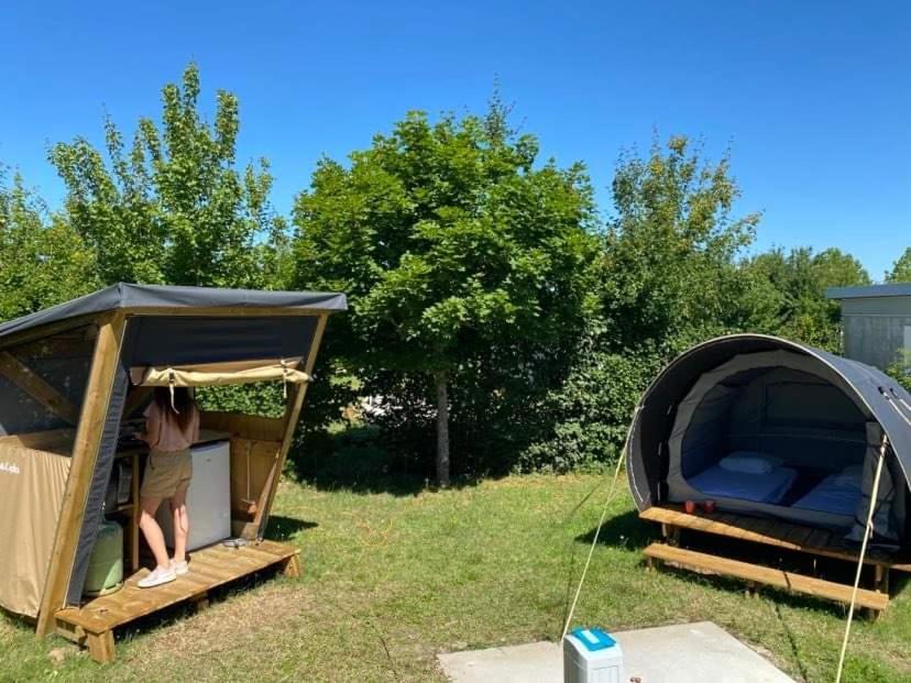 Camping Du Plan D'Eau **** Hotel Saint-Yrieix-sur-Charente Kültér fotó